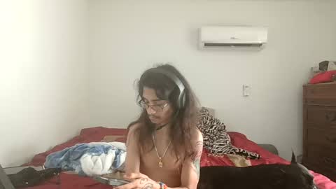 Snapshot of xxjasoneecxx chatting on 12-28-24, 07:11 XxJasoneecxX online show from 12-28-24, 07:11