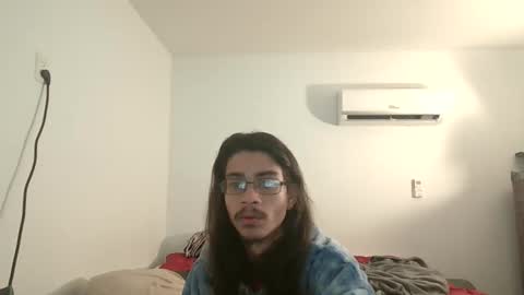 Snapshot of xxjasoneecxx chatting on 01-06-25, 02:25 XxJasoneecxX online show from 01-06-25, 02:25