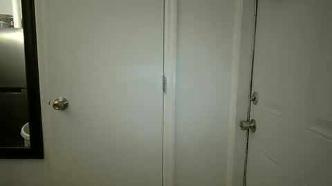 Snapshot of xxjasoneecxx chatting on 01-13-25, 05:44 XxJasoneecxX online show from 01-13-25, 05:44