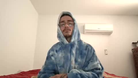 Snapshot of xxjasoneecxx chatting on 01-13-25, 08:47 XxJasoneecxX online show from 01-13-25, 08:47