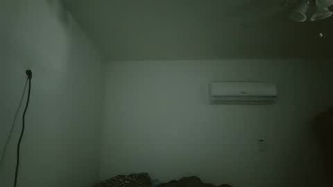 Snapshot of xxjasoneecxx chatting on 02-23-25, 07:38 XxJasoneecxX online show from 02-23-25, 07:38