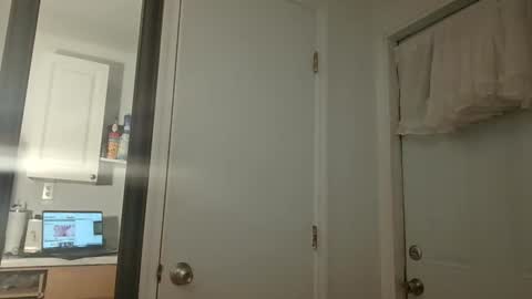 Snapshot of xxjasoneecxx chatting on 02-28-25, 02:42 XxJasoneecxX online show from 02-28-25, 02:42