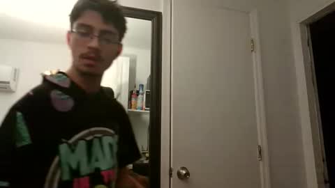 Snapshot of xxjasoneecxx chatting on 03-06-25, 03:02 XxJasoneecxX online show from 03-06-25, 03:02