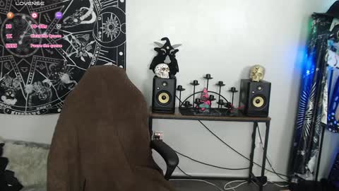 Lilith online show from 01-22-25, 07:03