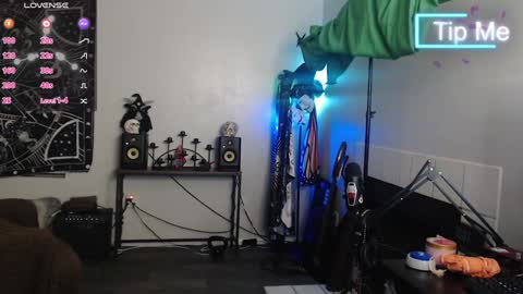 Lilith online show from 02-06-25, 06:18