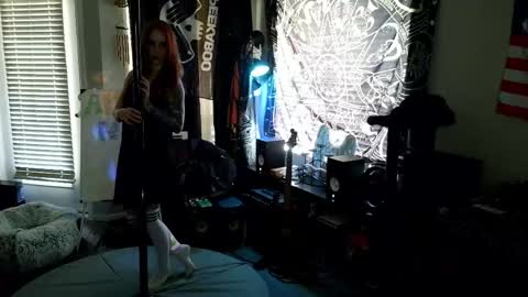 Lilith online show from 04-11-26, 09:41