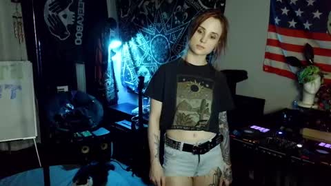 Lilith online show from 04-21-26, 02:51