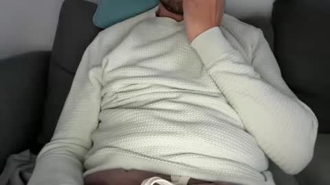 Snapshot of xxlspain_ chatting on 12-15-25, 08:07 xxlspain_ online show from 12-15-25, 08:07