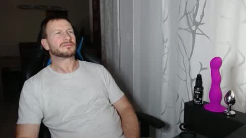 Snapshot of xxmettexx chatting on 01-18-26, 02:26 xxmettexx online show from 01-18-26, 02:26