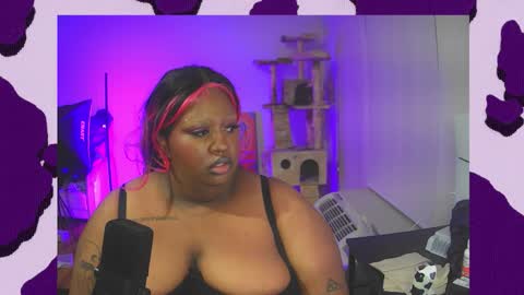 Snapshot of xxmoniquestarrxx chatting on 02-08-26, 12:36 Thee Baddest BBW online show from 02-08-26, 12:36