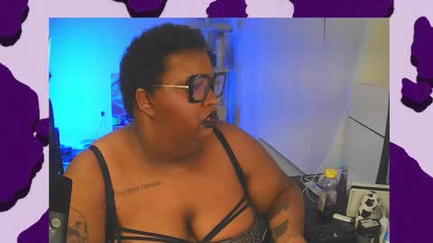 Snapshot of xxmoniquestarrxx chatting on 02-28-26, 12:55 Thee Baddest BBW online show from 02-28-26, 12:55