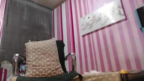 xxrowenatastycockforyouxx online show from 03-11-26, 03:23