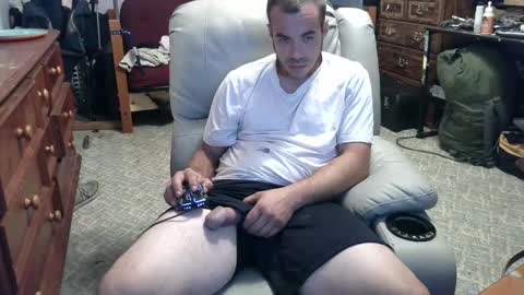 Snapshot of xxscubastevexxx chatting on 09-24-25, 05:27 xxScubaStevexx online show from 09-24-25, 05:27