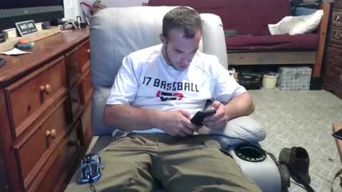 Snapshot of xxscubastevexxx chatting on 10-01-25, 01:55 xxScubaStevexx online show from 10-01-25, 01:55
