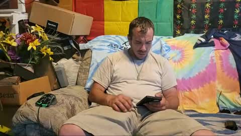 xxScubaStevexx online show from 06-03-26, 04:45
