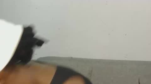 xxsexytalia28 online show from 10-10-25, 11:42