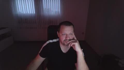 Eddi online show from 12-11-24, 07:09