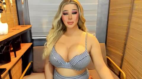 Snapshot of xxtastefullayeshaxx chatting on 11-12-25, 10:26 xxtastefullayeshaxx online show from 11-12-25, 10:26