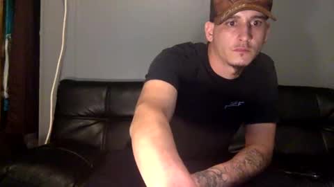 Snapshot of xxvizzyxx chatting on 09-25-25, 04:38 Vizzy online show from 09-25-25, 04:38