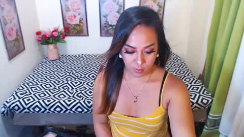 Snapshot of xxwildkingcobratsxx chatting on 12-24-24, 09:28 dolly online show from 12-24-24, 09:28