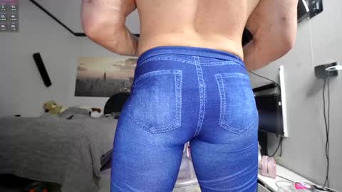 Snapshot of xxx_jane_xxx chatting on 02-17-26, 01:40 online show from 02-17-26, 01:40