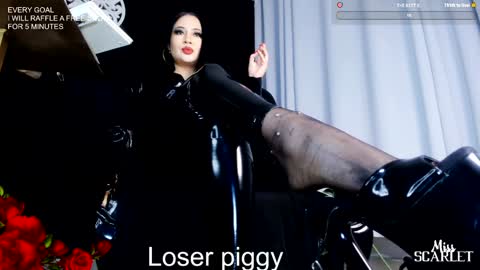 Snapshot of xxx_madamme chatting on 02-26-25, 12:38 Mistress Scarlet Igmiss scarlet978 online show from 02-26-25, 12:38