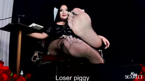 Snapshot of xxx_madamme chatting on 09-28-25, 03:12 Mistress Scarlet Igmiss scarlet978 online show from 09-28-25, 03:12