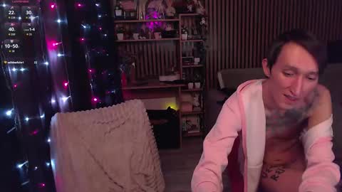 Ray and Andy online show from 03-20-26, 06:46