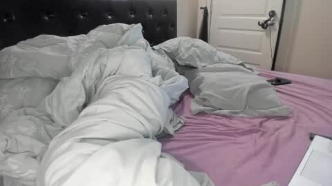 Snapshot of xxxdanidoomsdayxxx chatting on 03-05-25, 08:00 Danielle online show from 03-05-25, 08:00