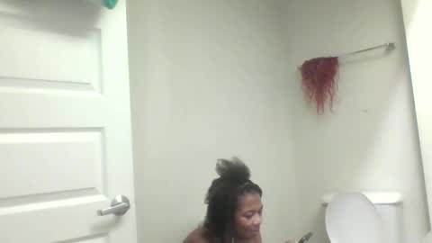 Snapshot of xxxdanidoomsdayxxx chatting on 09-30-25, 07:41 Danielle online show from 09-30-25, 07:41