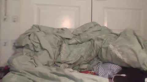 Danielle online show from 11-12-25, 05:57