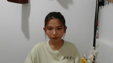 inday pinay online show from 02-05-25, 01:44