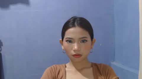 Snapshot of xxxforyouonlyxxx chatting on 05-02-26, 12:43 inday pinay online show from 05-02-26, 12:43