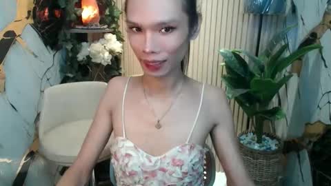 Snapshot of xxxfuckgirlyumsxxx chatting on 11-06-25, 11:48 Your Princess Yums online show from 11-06-25, 11:48