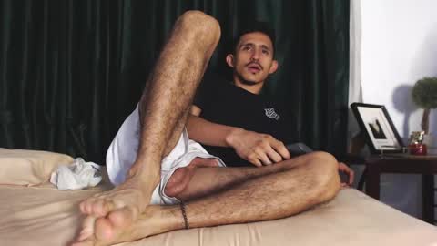 Snapshot of xxxhome_alonexxx chatting on 01-14-25, 01:47 Kev online show from 01-14-25, 01:47