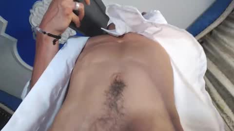 Snapshot of xxxhome_alonexxx chatting on 01-29-25, 11:04 Kev online show from 01-29-25, 11:04