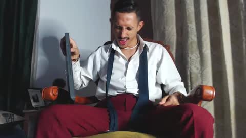 Snapshot of xxxhome_alonexxx chatting on 02-02-25, 07:25 Kev online show from 02-02-25, 07:25