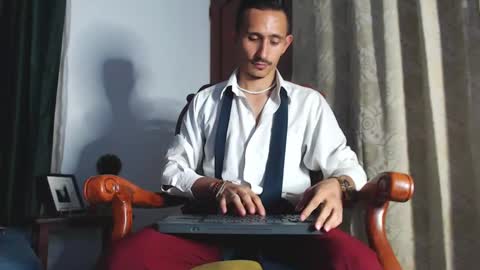 Snapshot of xxxhome_alonexxx chatting on 02-02-25, 10:28 Kev online show from 02-02-25, 10:28