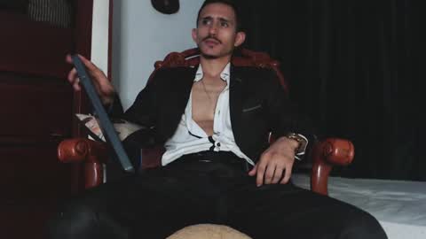 Snapshot of xxxhome_alonexxx chatting on 02-07-25, 10:41 Kev online show from 02-07-25, 10:41