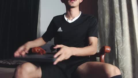 Snapshot of xxxhome_alonexxx chatting on 02-17-25, 11:09 Kev online show from 02-17-25, 11:09