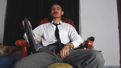 Snapshot of xxxhome_alonexxx chatting on 02-26-25, 07:38 Kev online show from 02-26-25, 07:38