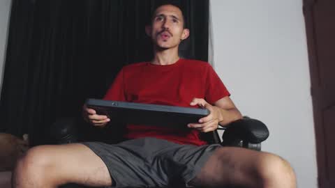 Snapshot of xxxhome_alonexxx chatting on 03-10-25, 07:50 Kev online show from 03-10-25, 07:50