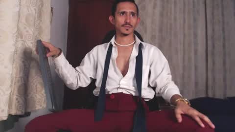 Snapshot of xxxhome_alonexxx chatting on 10-02-25, 07:43 Kev online show from 10-02-25, 07:43