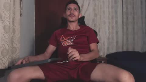 Snapshot of xxxhome_alonexxx chatting on 10-08-25, 09:01 Kev online show from 10-08-25, 09:01