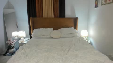 Kitty online show from 12-21-24, 03:47