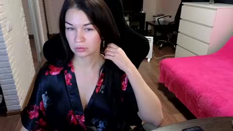 Snapshot of xxxkleoxxx chatting on 01-18-25, 10:06 Alisa online show from 01-18-25, 10:06