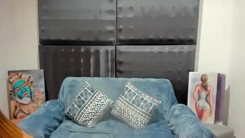 Snapshot of xxxsarita_cute chatting on 02-20-25, 01:36 Sara online show from 02-20-25, 01:36