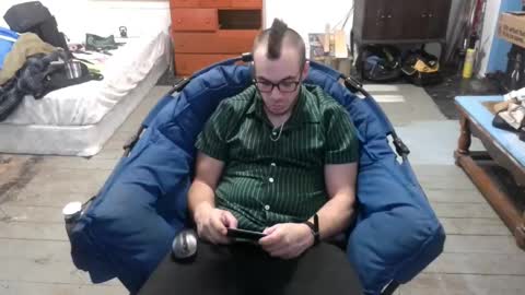 ScubaSteve online show from 03-12-25, 02:20