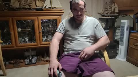 ScubaSteve online show from 04-10-26, 05:34