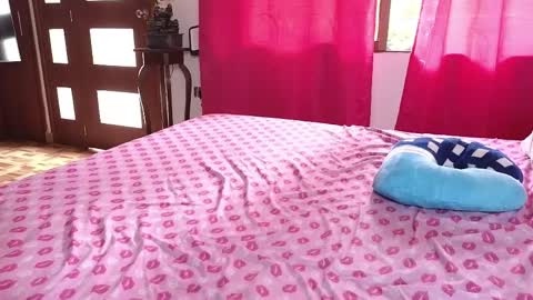 Snapshot of xxxtatianabustyxxx chatting on 05-19-26, 07:42 xxxtatianabustyxxx online show from 05-19-26, 07:42